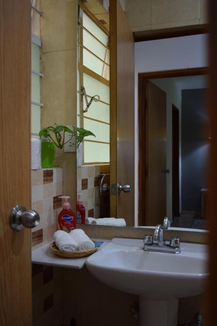 גואדלחארה Casa Miranda Morelos מראה חיצוני תמונה